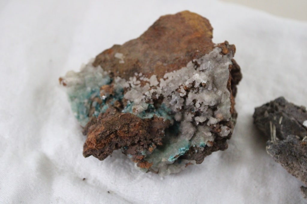 Assortment of Geological Minerals & Specimens - 7