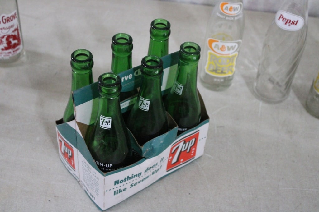 Vintage Soda Bottles 7UP, A&W, Pepsi, Spring Grove - 17