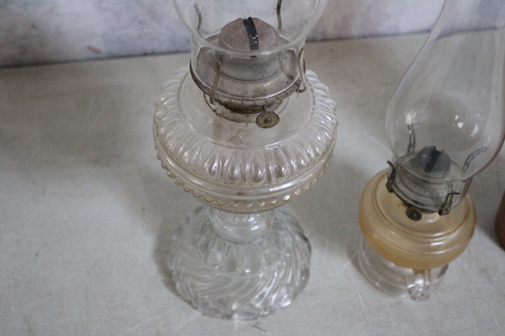 Stoneware Gin Jug, Crock, 2 Kerosene Lamps - 7
