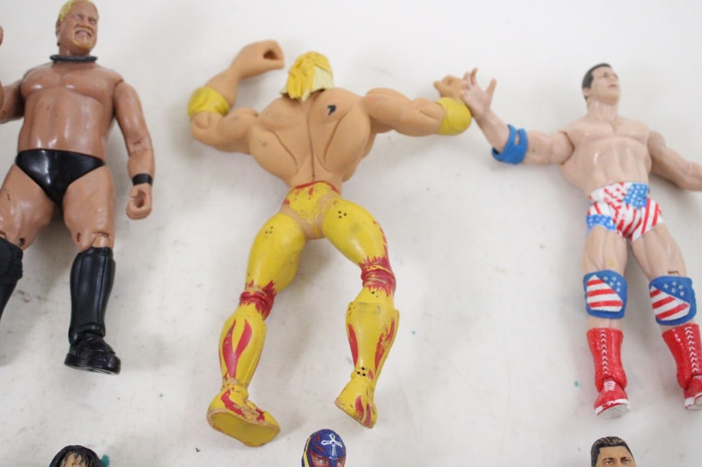 10 WWE WWF Titan Tron Wrestler Figures JAKKS - 8
