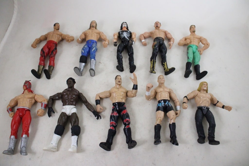 10 WWE WWF Titan Tron Wrestler Figures JAKKS (1 of 10)