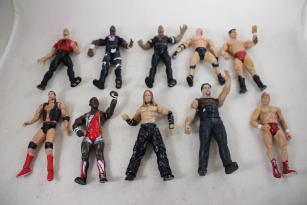 10 WWE WWF Titan Tron Wrestler Figures JAKKS (1 of 16)