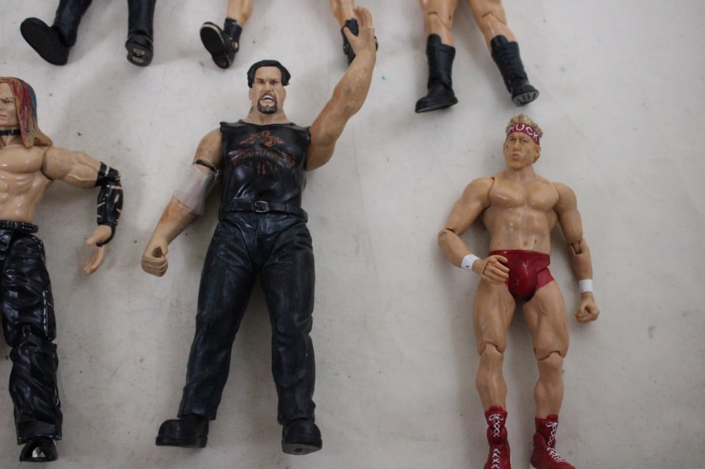 10 WWE WWF Titan Tron Wrestler Figures JAKKS - 3