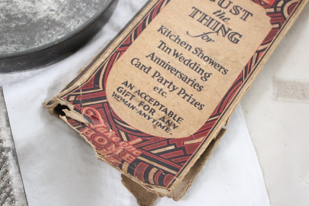 Vintage Kitchen Graniteware, Pans, Opener, Cutter - 4