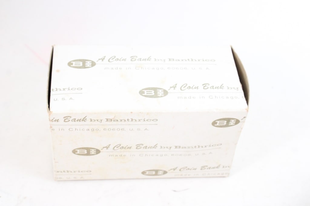 Baldelli Lion Bank, Banthrico Diecast Pig Bank - 7