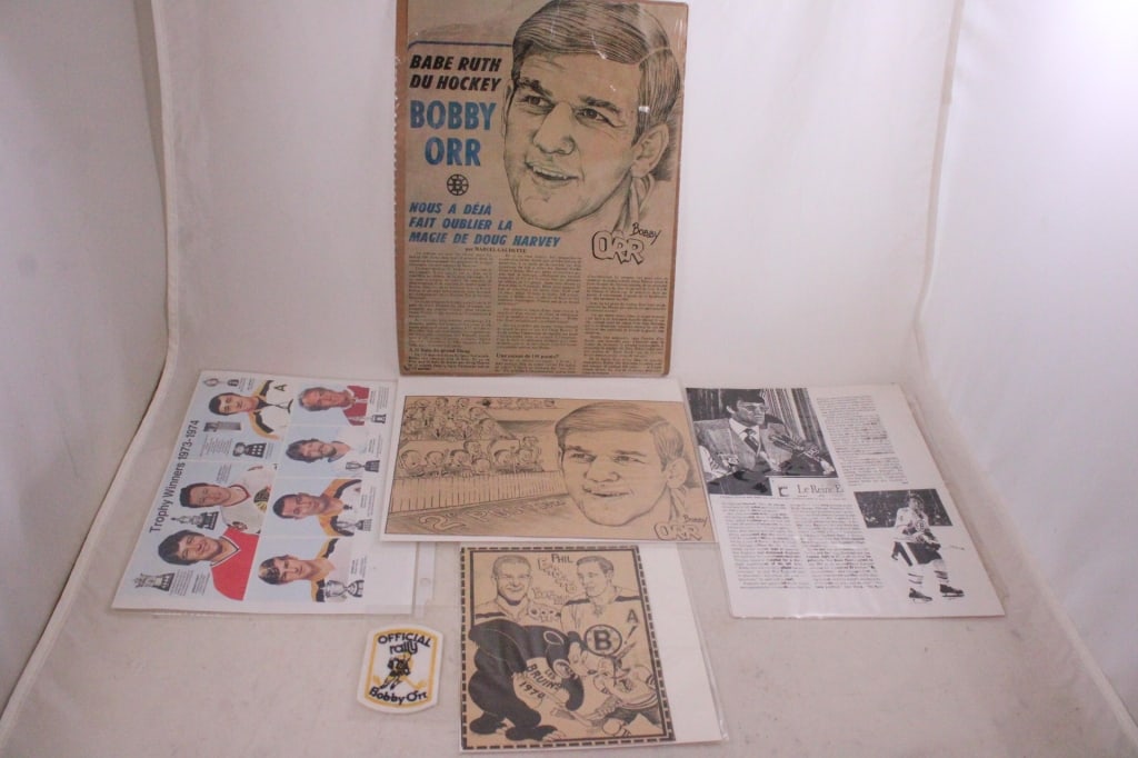 Bobby Orr Boston Bruens Ephemera & Patch: Bobby Orr Boston Bruens Ephemera & Patch - Official Rally Embroidered Patch. Lot Size 15" x 11" x 1". 1 Lb. Photos are part of description (Live Auctioneers on displays a max of 20 photos -check