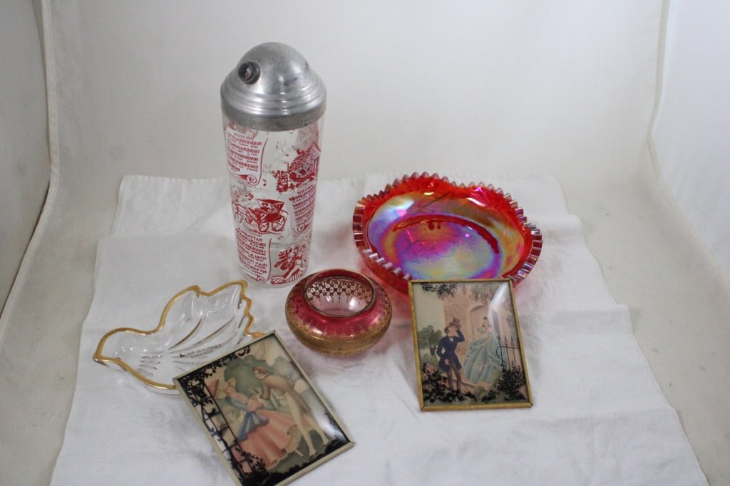 1950's Coronet Melody Cocktail Shaker & More: 1950's Coronet Melody Cocktail Shaker & More - Bird Glass Candy Dish, Iridescent Red Orange Candy Dish by L E Smith with Sawtooth Rim, 2 Silhouette Wall Hangings. Lot Size 11" x 11" x 5". 3