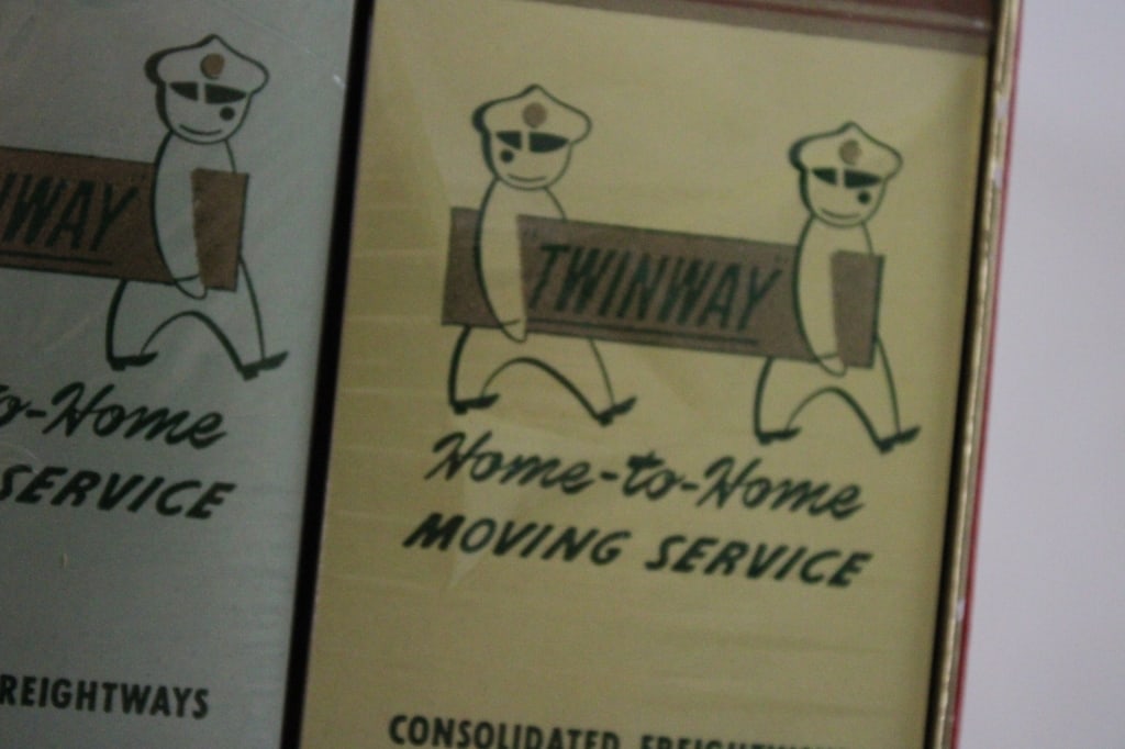 11 Decks Adv. Playing Cards, 2 Kits Airplanes - 18