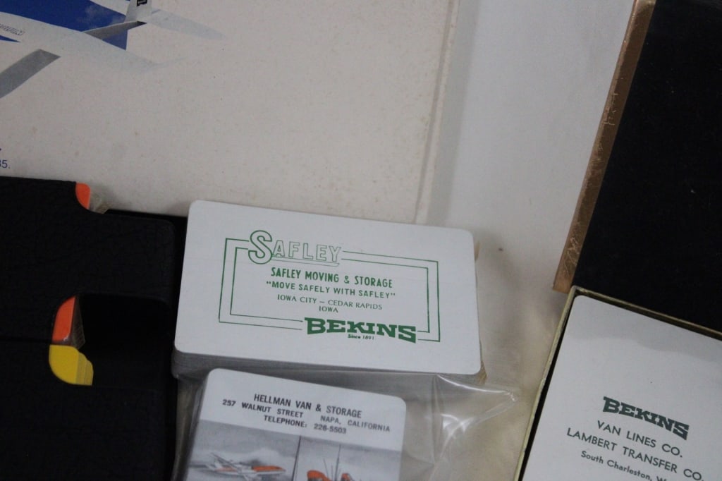 11 Decks Adv. Playing Cards, 2 Kits Airplanes - 8