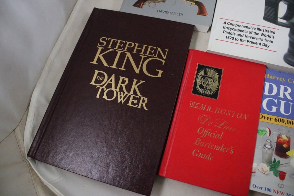 Guns Cartridge Collector Books, Drink Guide Books - 11