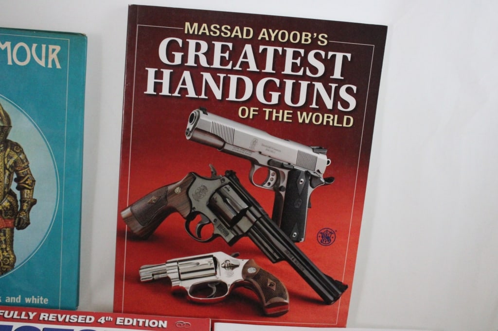 Guns Cartridge Collector Books, Drink Guide Books - 7