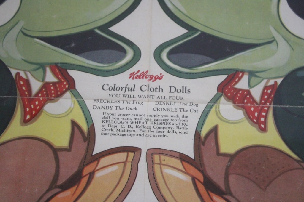 1935 Kellogg Co. Freckles Frog Framed Pillow Cloth - 7