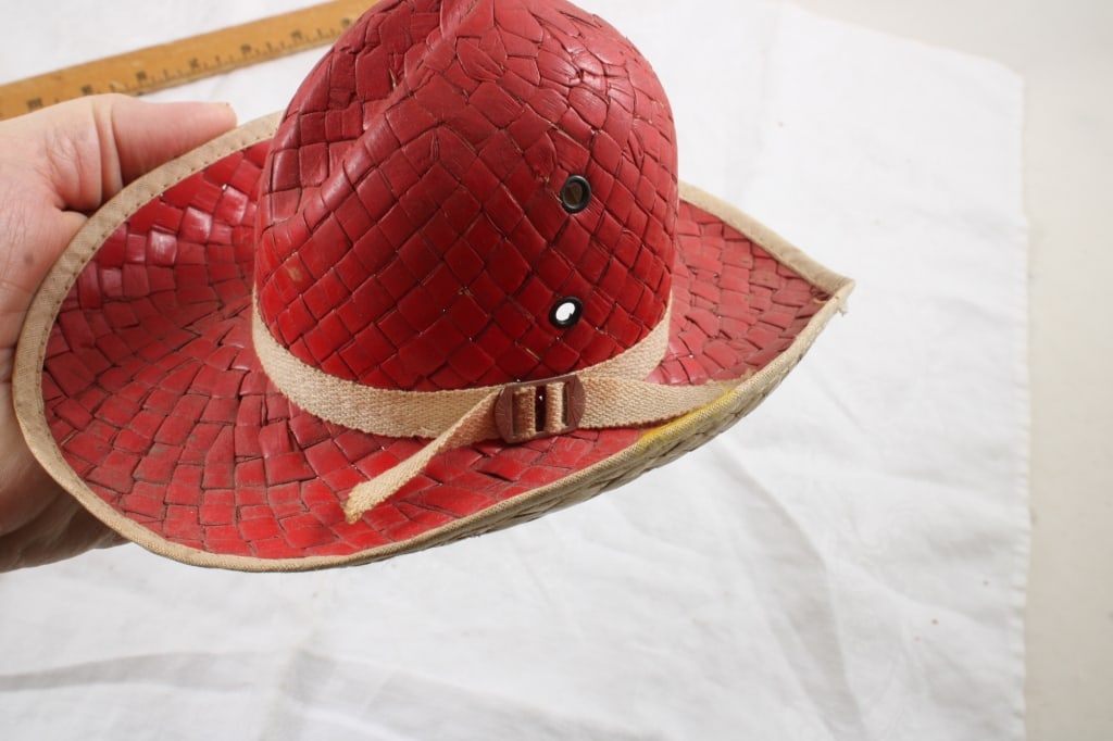 4 Mid Century Children's Cowboy Hats Straw & Felt - 17