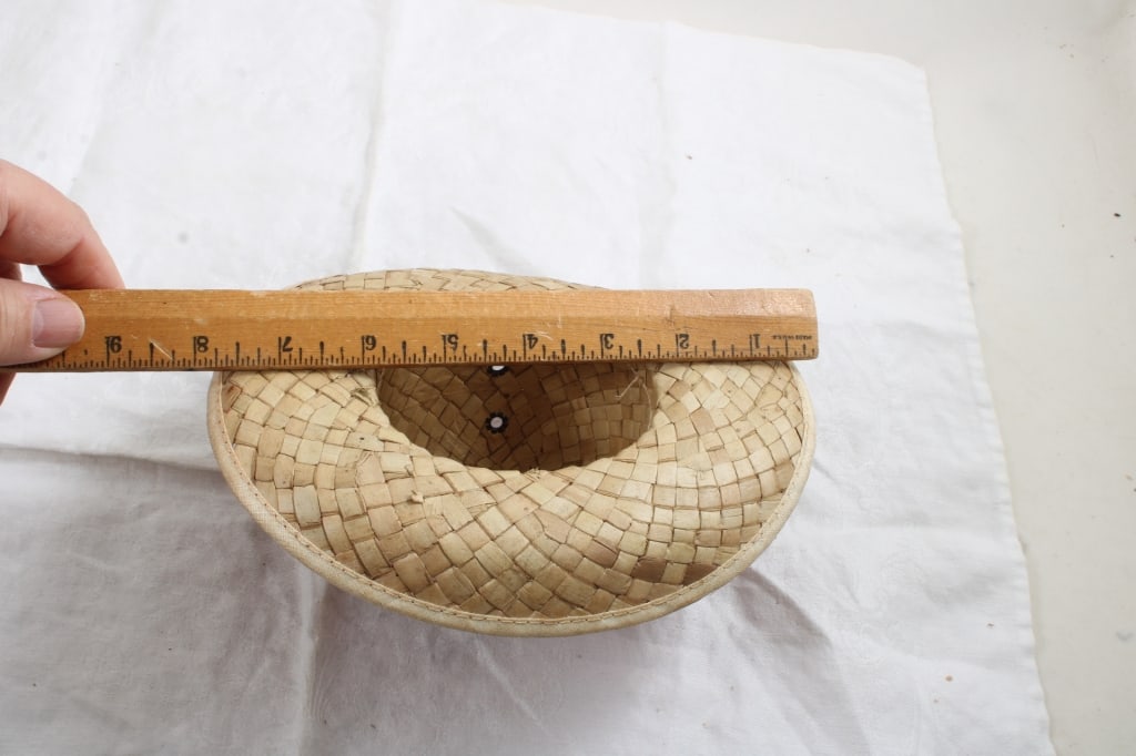 4 Mid Century Children's Cowboy Hats Straw & Felt - 18