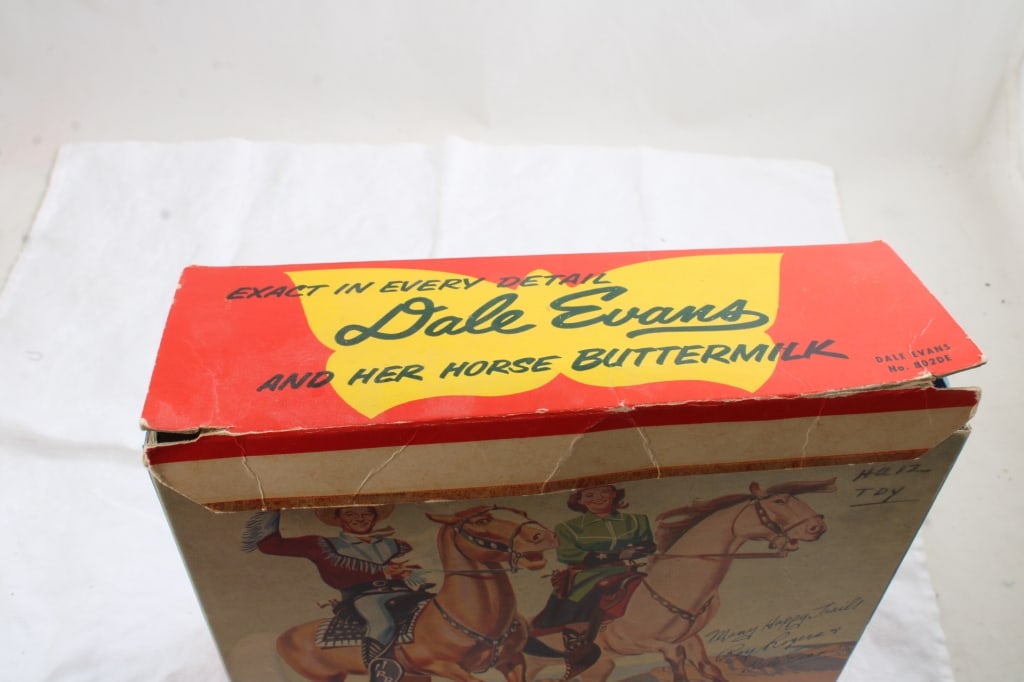 Hartland Plastics Dale Evans & Buttermilk Box - 7
