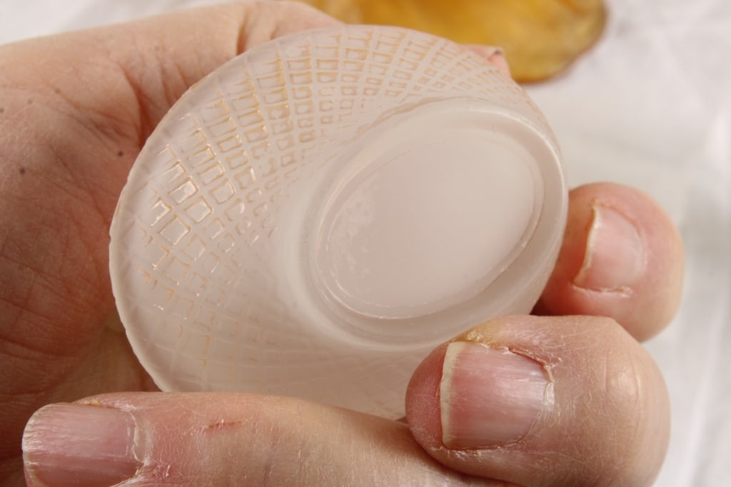 Rosso Frog Match Holder, Cat Vase, Hen on Nest - 5