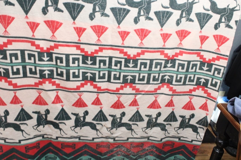 Native American Blanket Throw Tribal Pattern - 4