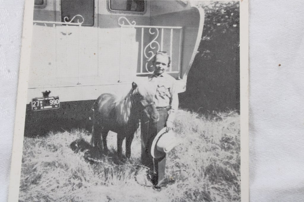 Randolph Scott RPPC, Black Americana Stereo View - 14