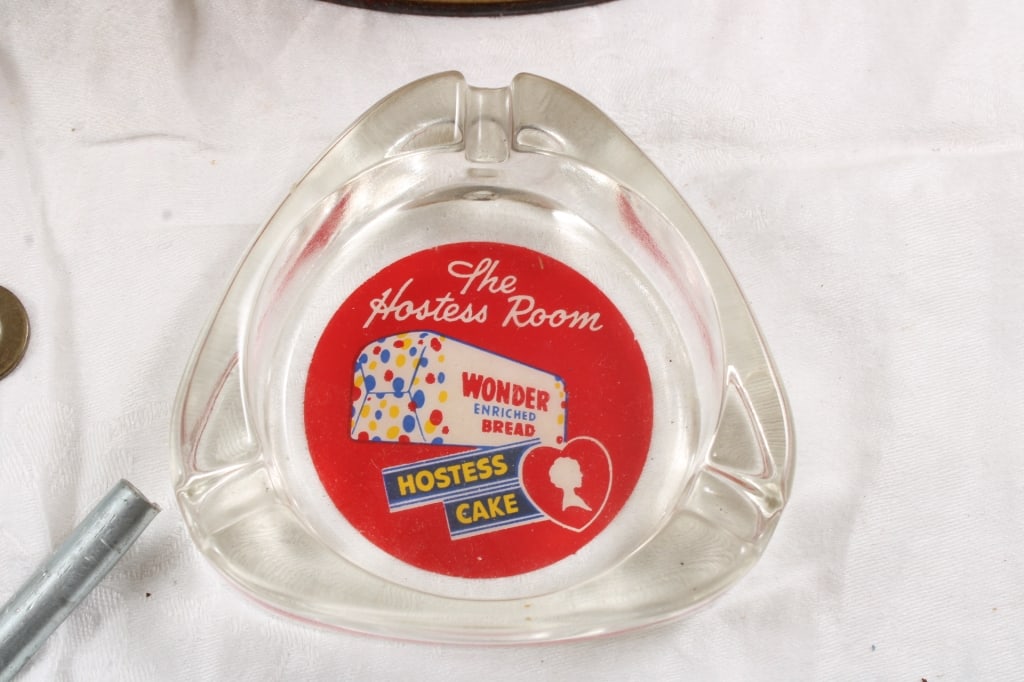 Hostess Wonder Bread Ashtray, Skeleton Keys, Tins - 2