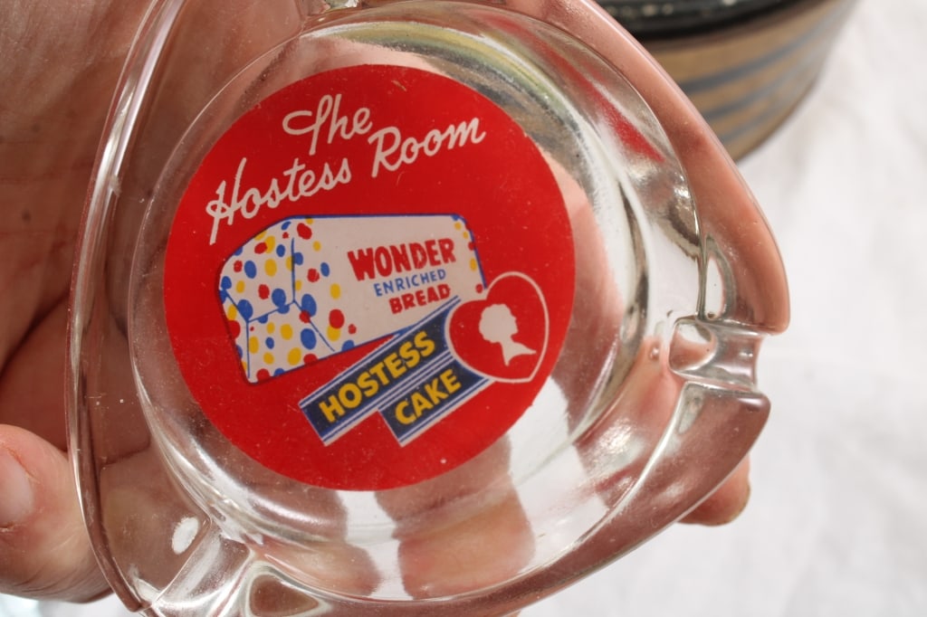 Hostess Wonder Bread Ashtray, Skeleton Keys, Tins - 6