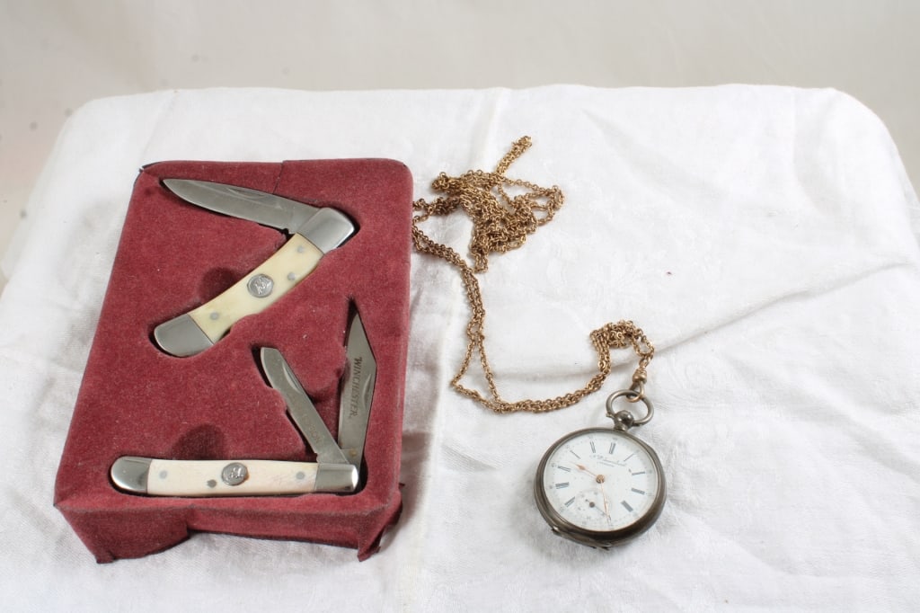 Key Wind Pocket Watch & 2 Winchester Pocket Knives: Key Wind Pocket Watch & 2 Winchester Pocket Knives - .800 Coin Silver Imerslund Elverum Pocket Watch with Gold tone Chain Fob, Winchester 2 piece Pocket Knife Set. Lot Size 6" x 4" x 1". 2