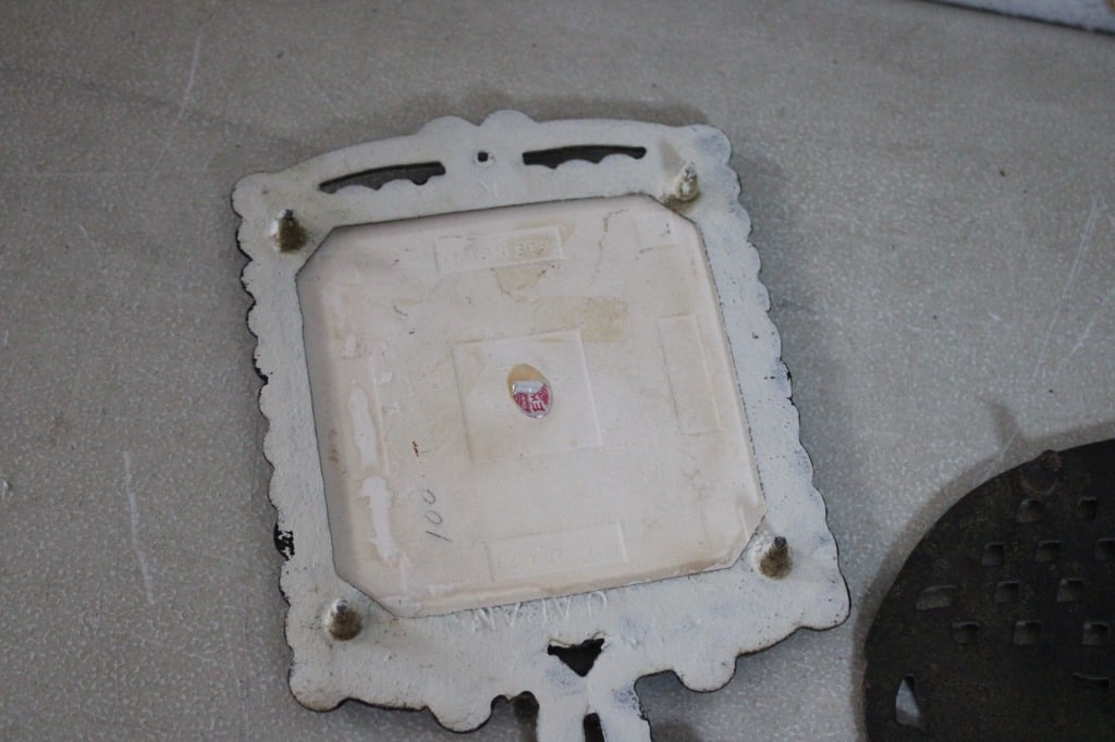 13 Cast Iron Kitchen Collectible Trivets - 16