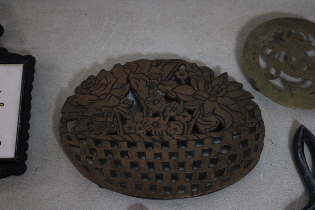 13 Cast Iron Kitchen Collectible Trivets - 4
