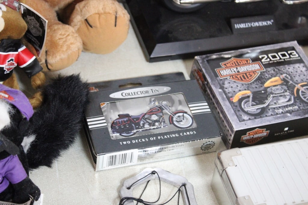Harley Davidson Motorcycle Collectibles & Other - 4
