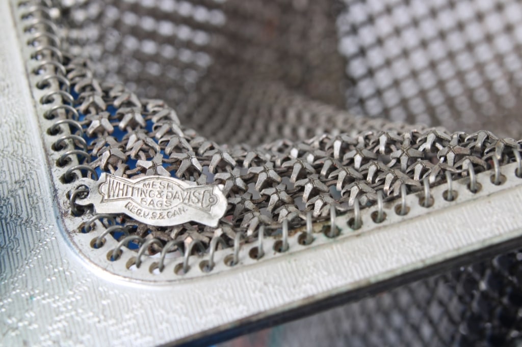 Art Deco Whiting Davis Flapper Chainmail Purse 7" - 13