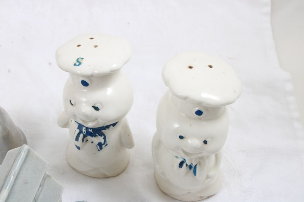 Megaphone, Advertising Shakers, Match Holder - 5