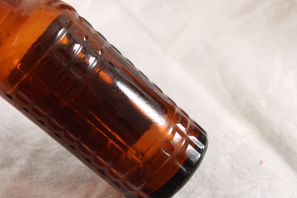 3 Mini Whiskey Bottles, 2 Budweiser Shaker Bottles - 6