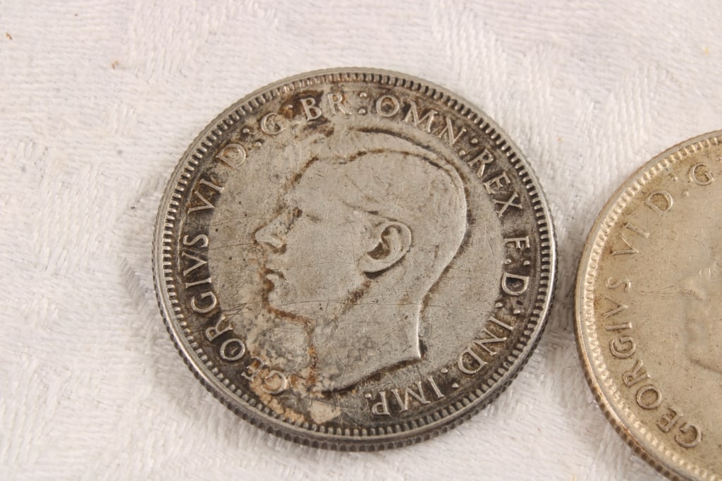2 Australia 1 Florin Geo. VI Silver Coins - 2