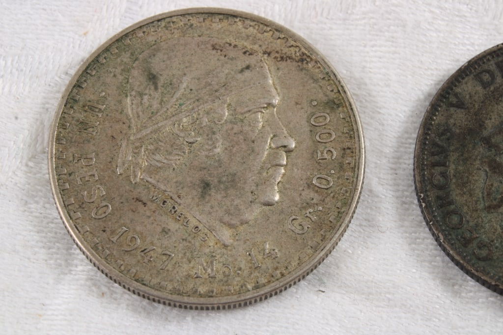 2 Foreign Silver Coins Mexico & Great Britain - 2
