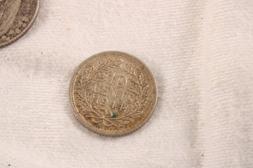 5 Antique Foreign Silver Coins - 7