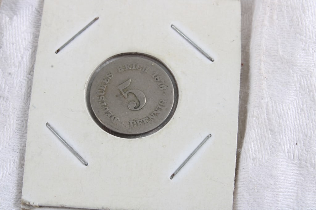 2 1853 United States Seated Liberty Silver Coins - 8