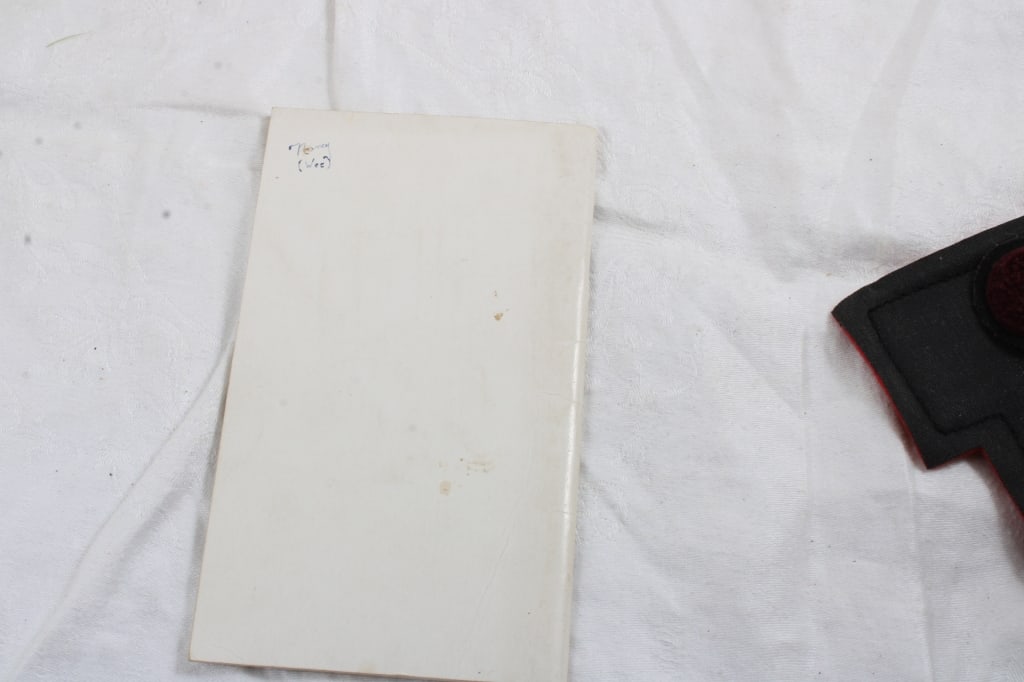 Cast Iron Parrot Bottle Opener, Roulette Game and - 16