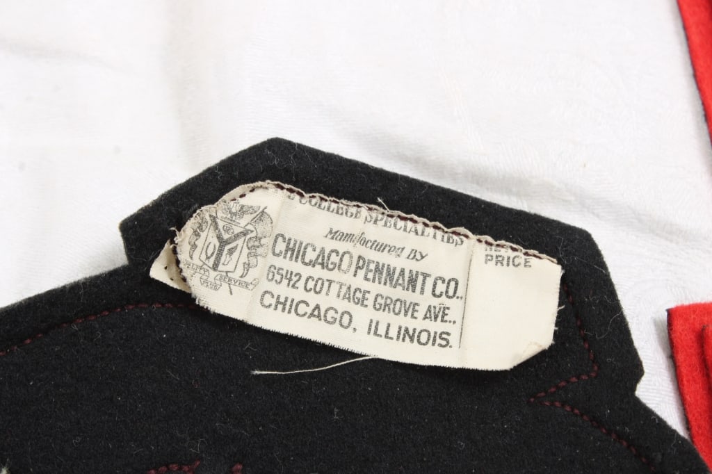 Cast Iron Parrot Bottle Opener, Roulette Game and - 4