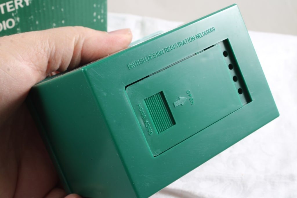 Texaco Super Chief Battery AM Transistor Radio - 7