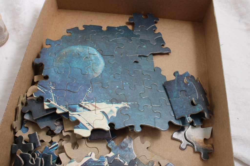 Puzzle, Mt. St Helens Ash, Bottles, Matchbooks - 20