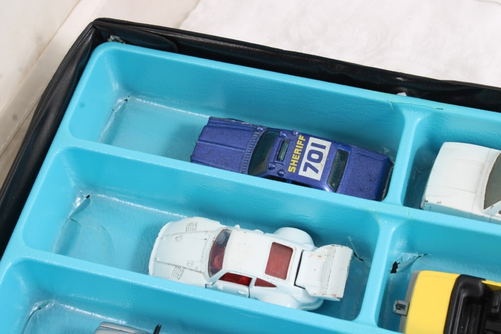 Star Wars Space Figures Case with Cars - 2