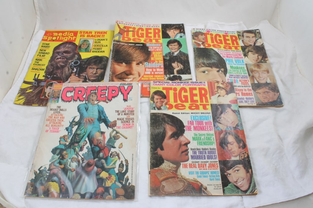 Tiger Beat, Media Spotlight and Creepy Magazines: Tiger Beat, Media Spotlight and Creepy Magazines - 3 Tiger Beat 1967 Magazines with The Monkees, 1977 Media Spotlight with Farrah Faucett Magazine. Creepy Magazine #63. Lot Size 11" x 9" 2". 2 Lbs. Ph