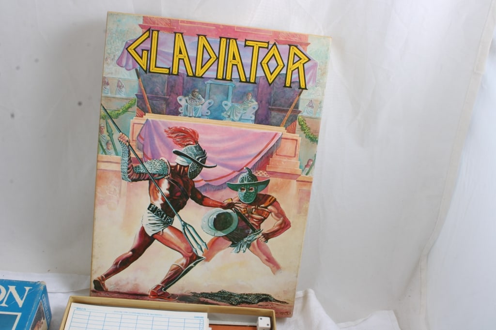 2 Avalon Hill Games Gladiator and Civilization - 9