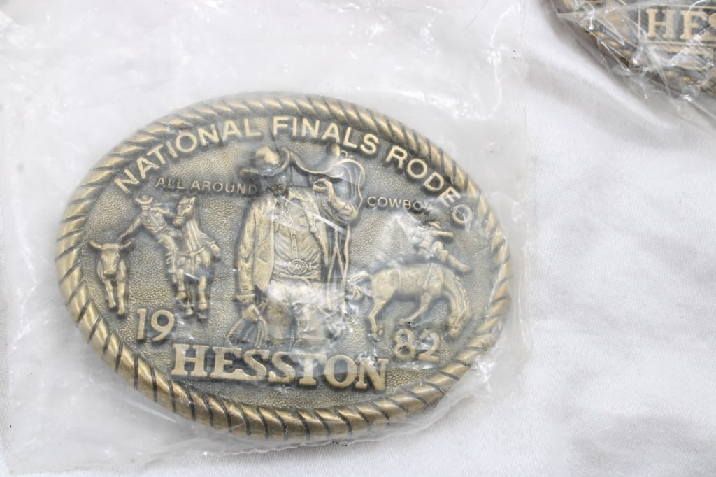 27 Brass & Advertising Belt Buckles Hesston Rodeo - 16