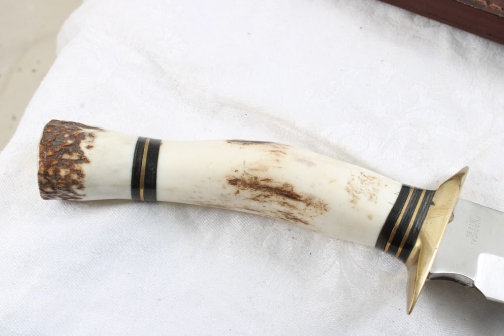 2 Fixed Blade Knives Drop Tine Hunter Ltd. Ed. - 16