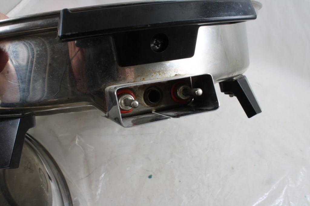 3 Kitchen Appliances KitchenAid, Lifetime, Rival - 12