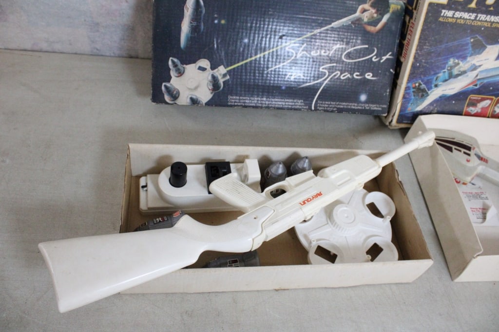 1978 Tomy Space Game & Milton Bradley Star Bird - 4