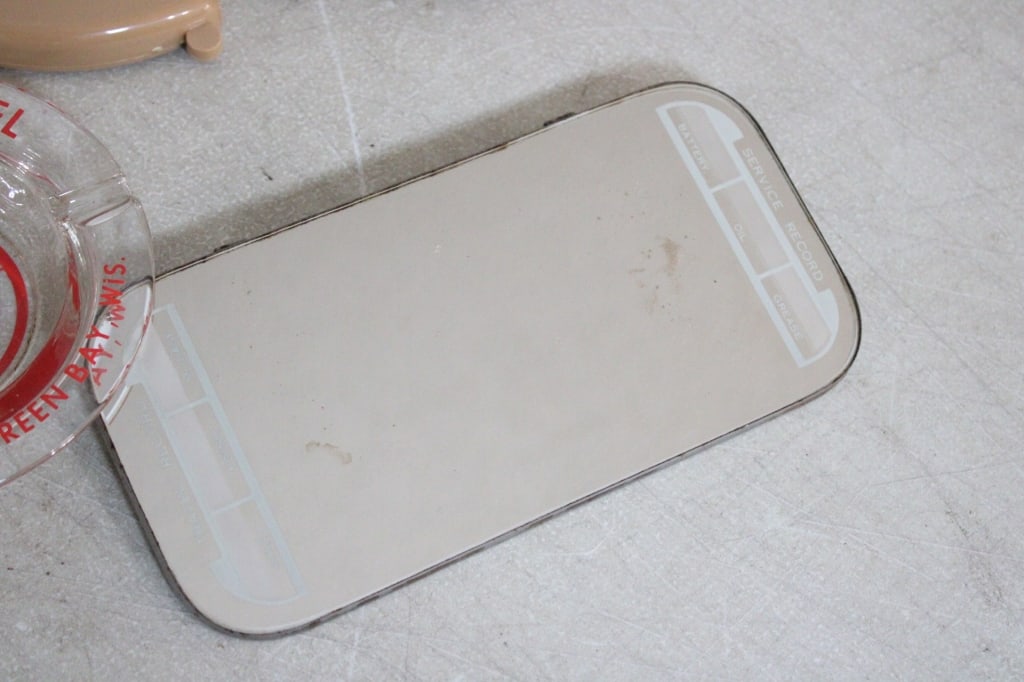 Security Camera, Metronome, Sun Visor Mirror, Bank - 5