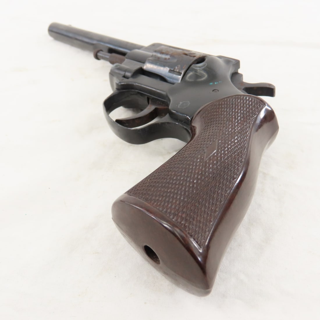 Herter's Guide Model .22LR DA Revolver & Holster - 14