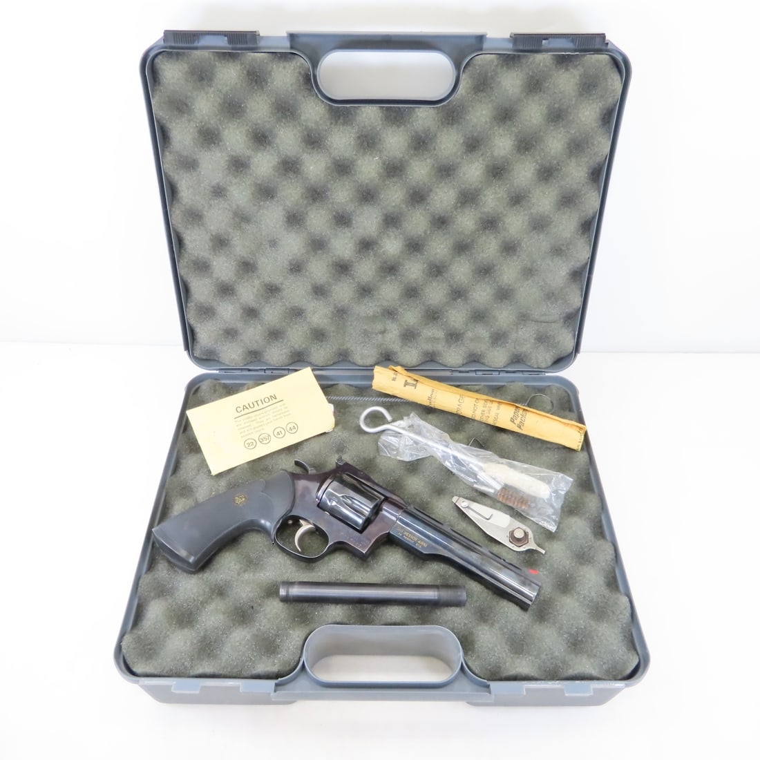 Dan Wesson .44 Mag CTG & .44 Revolver: Dan Wesson .44 Mag CTG & .44 Revolver - SN# B017983, 6 shot, 6" 44 Mag CTG, top rail with front ramp and rear sight, exposed hammer, Pachmayr grips. Also a 6" .44 barrel, barrel change tool, cleaning