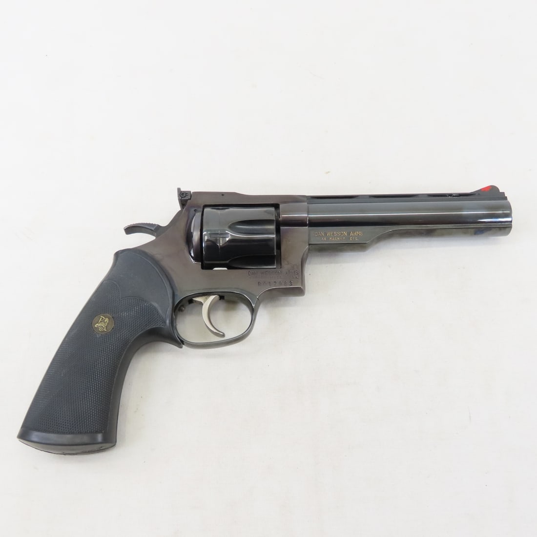 Dan Wesson .44 Mag CTG & .44 Revolver - 3